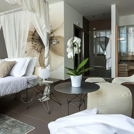 Mercatovecchio Luxury Suites-3